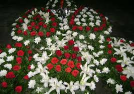 Sofer si vanzatoare pompe funebre